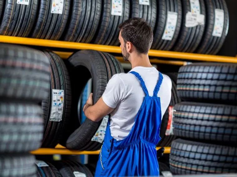 Kınık Oto Lastikçi